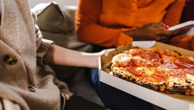 Pizza e bibita da asporto per 2 persone (domicilio +€2,00)